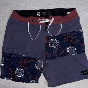 Quiksilver Men's Swim Trunks - Maroon and Navy Floral
